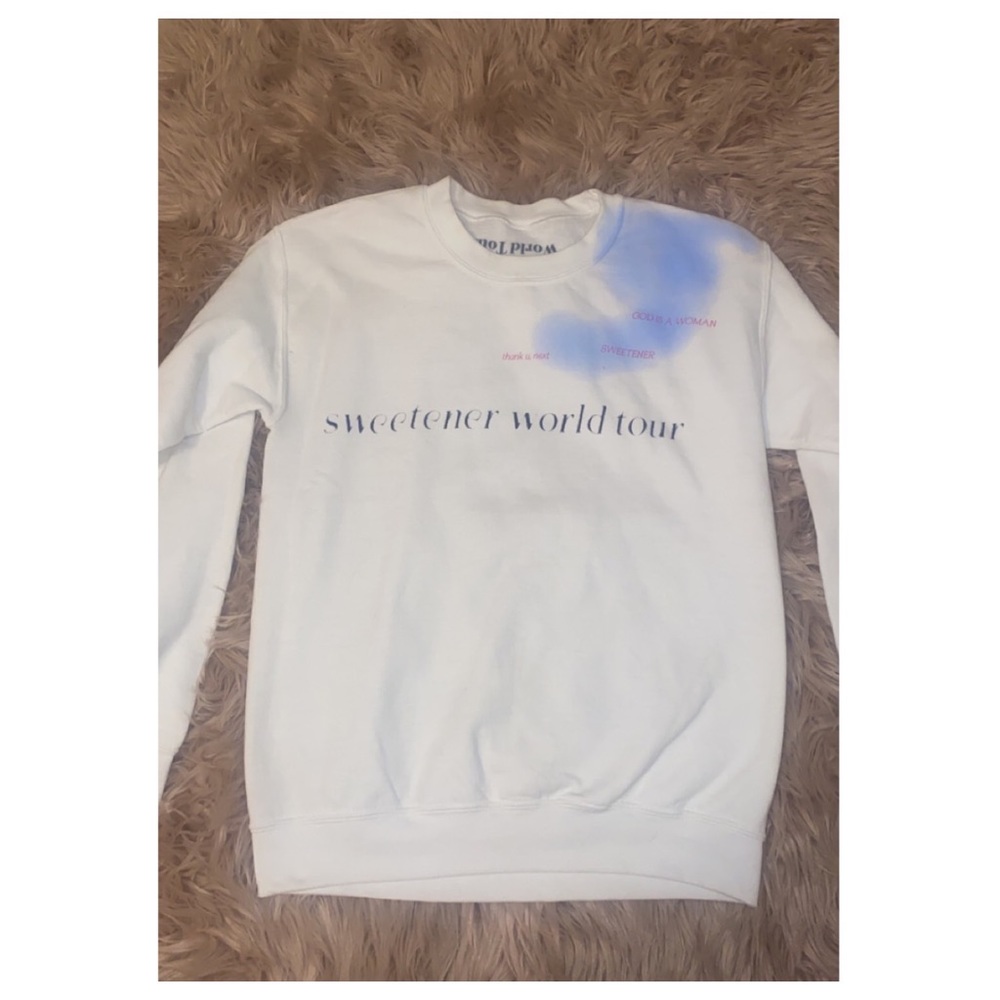 Ariana Grande merch